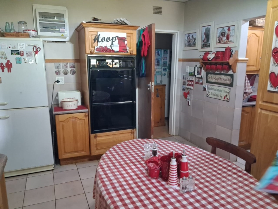 4 Bedroom Property for Sale in Universitas Free State